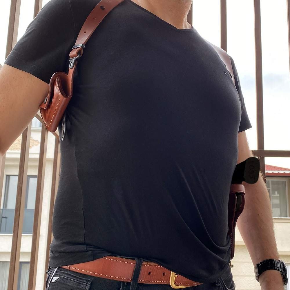 Vertical Leather Shoulder Holster With Bullet Carrier