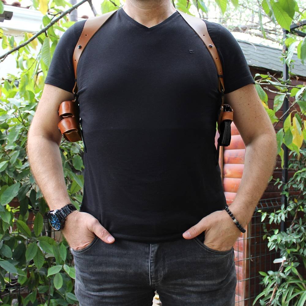 Leather Horizontal Shoulder Holster With Double SpeedLoader Pouch
