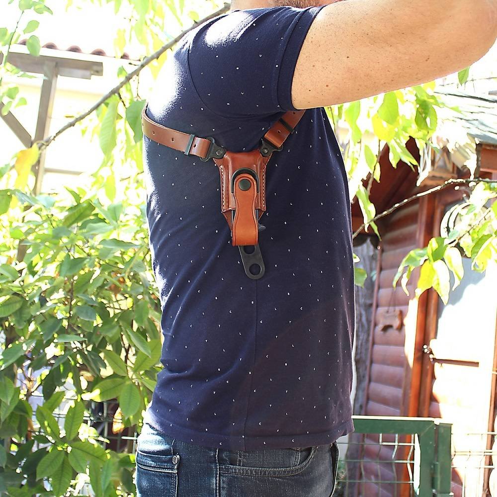 Premium Leather Horizontal Shoulder Holster With Single Magazine Carrier
